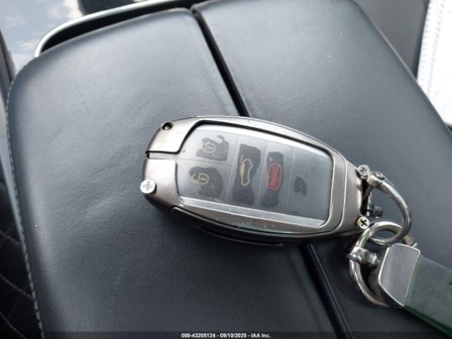 2017 BENTLEY BENTAYGA SJAAC2ZV1HC013275 Photo 10