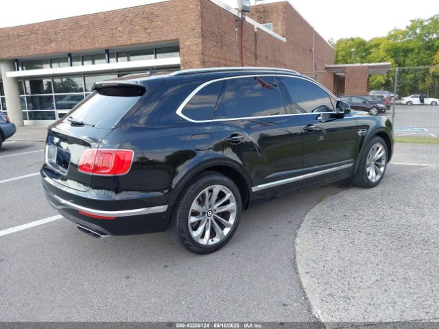 2017 BENTLEY BENTAYGA SJAAC2ZV1HC013275 Photo 3