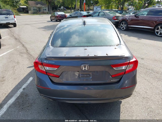 Honda l15be 2018 1HGCV1F39JA197575 Image 17