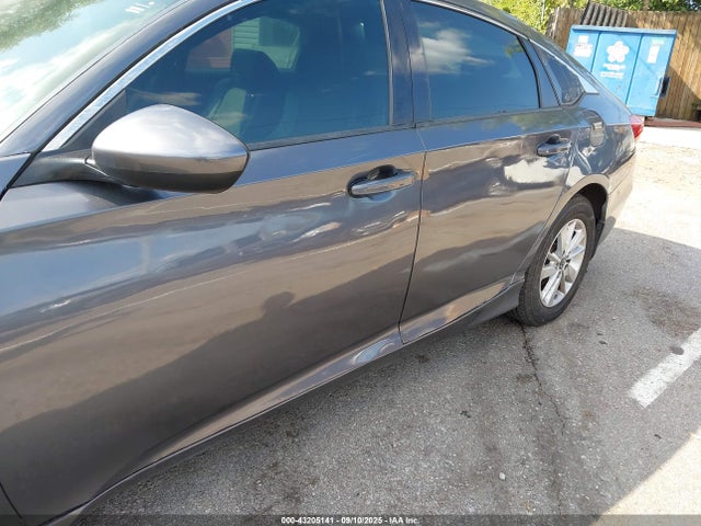 Honda l15be 2018 1HGCV1F39JA197575 Image 6