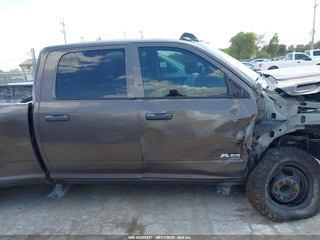 RAM 3500 2020 3C63RRGL3LG306513 Image 14