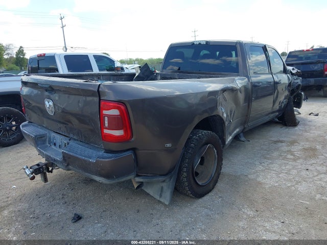 RAM 3500 2020 3C63RRGL3LG306513 Image 4
