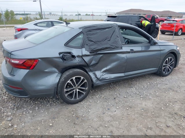 Volkswagen tsi 2024 3VWAM7BU0RM092235 Image 4