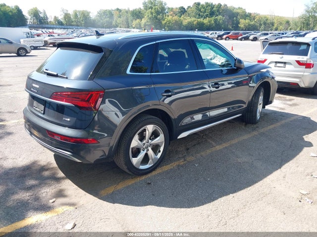 2021 AUDI Q5 WA1BAAFY7M2001806 Photo 3