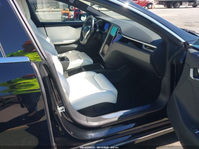 2018 TESLA MODEL S 5YJSA1E29JF246070 Photo 4