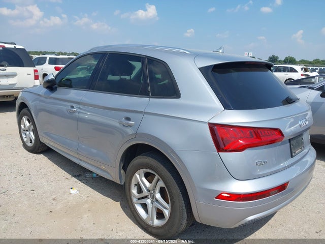 2018 AUDI Q5 WA1ANAFY9J2128732 Photo 2