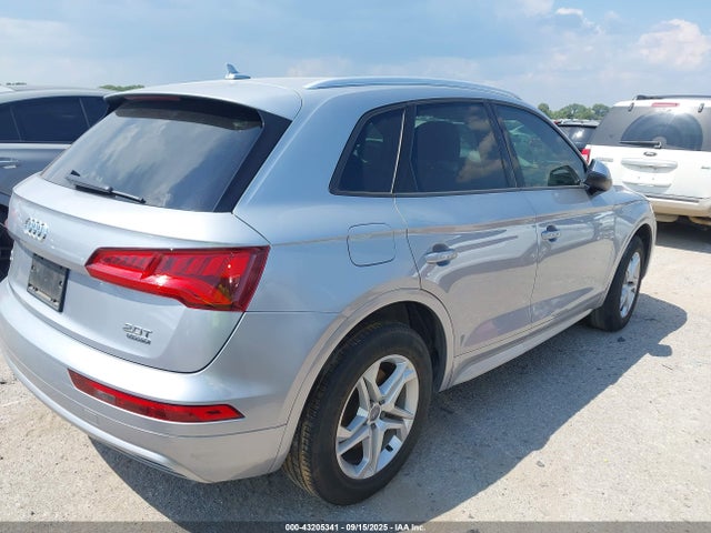2018 AUDI Q5 WA1ANAFY9J2128732 Photo 3