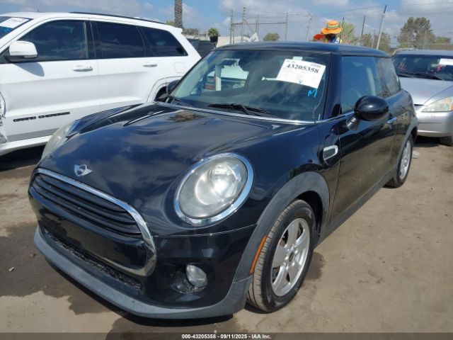 2016 MINI HARDTOP WMWXP5C53G2D13394 Photo 1