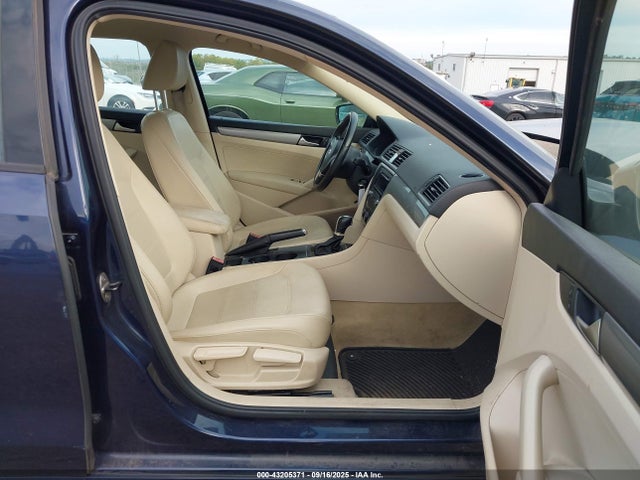Volkswagen Passat 2015 1VWAT7A36FC007715 Image 5