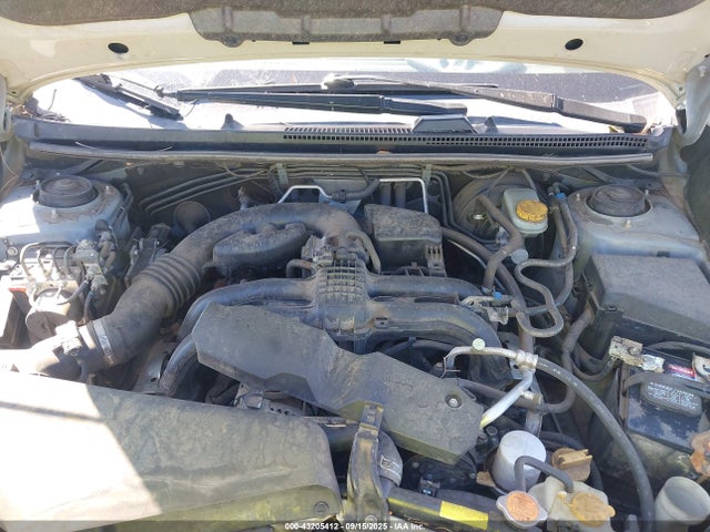 JF2GPADC9G8271432 Subaru Crosstrek 2.0i Premium