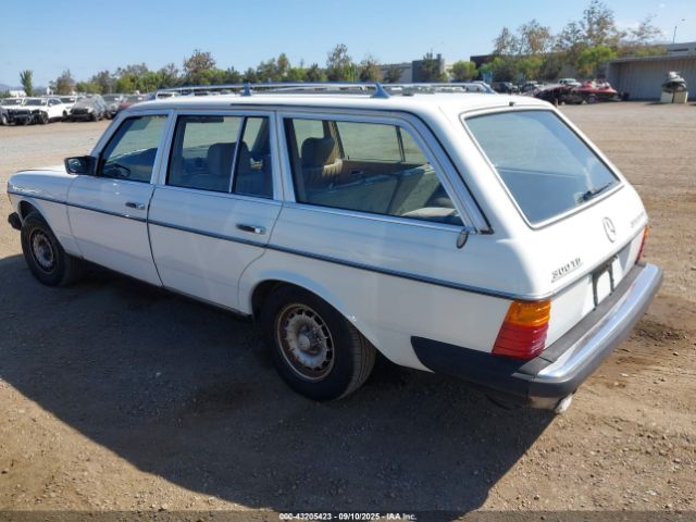 1984 MERCEDES-BENZ 300 WDBAB93AXEF022839 Photo 2