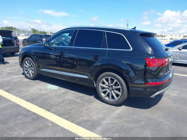 2019 AUDI Q7 WA1AHAF76KD029693 Photo 2