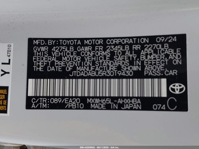 JTDADABU5R3019430 Toyota Prius Limited Awd-e