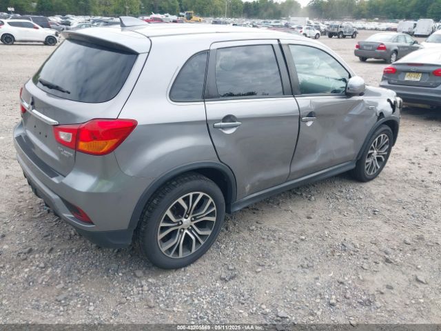 2018 MITSUBISHI OUTLANDER SPORT JA4AP3AU2JU023576 Photo 3