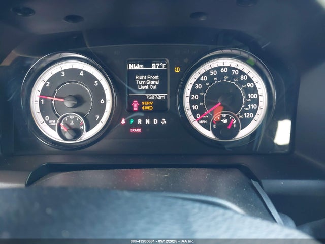 3C6UR5CJ2JG126034 RAM 2500