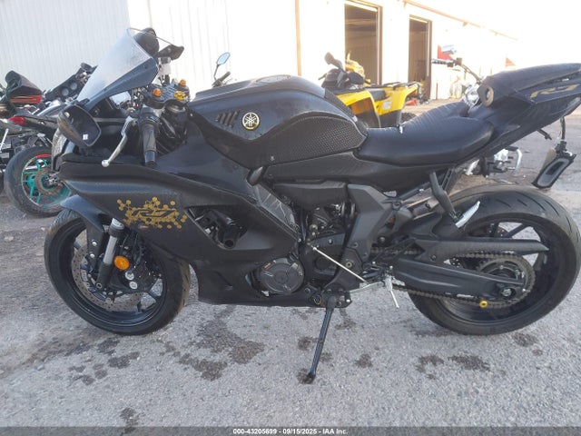 Yamaha Yzf690 2024 JYARM38E9RA013099 Image 13