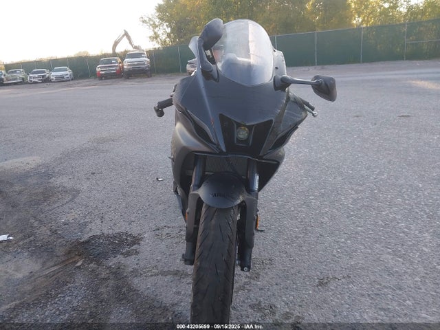 Yamaha Yzf690 2024 JYARM38E9RA013099 Image 5