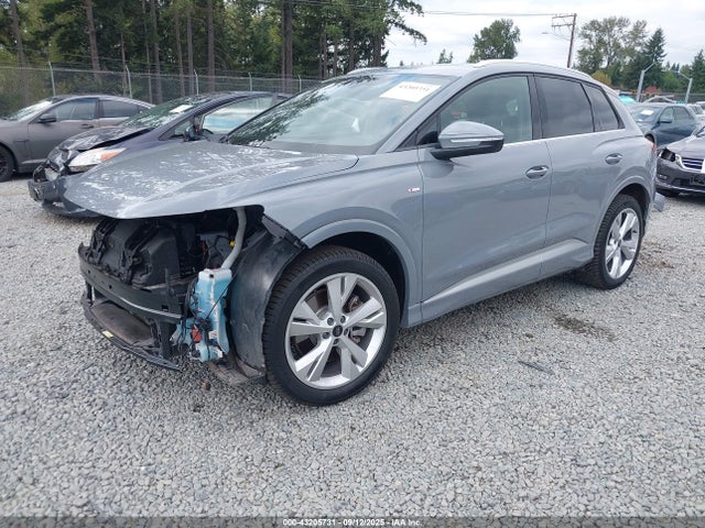 Audi 2023 2023 WA1M2BFZ8PP062609 Image 2