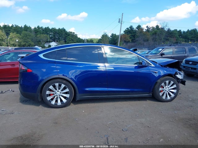 5YJXCBE49KF192259 Tesla MODEL X