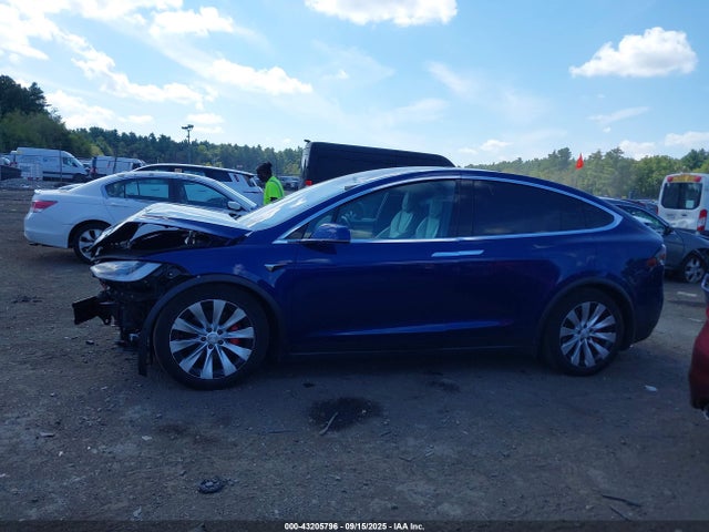 5YJXCBE49KF192259 Tesla MODEL X