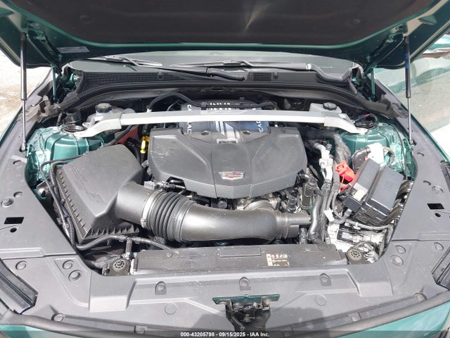 1G6D35R60S0810411 Cadillac lt4