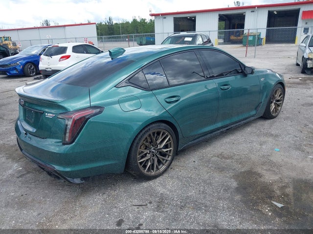1G6D35R60S0810411 Cadillac lt4