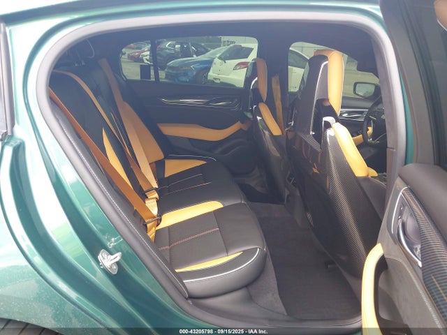 1G6D35R60S0810411 Cadillac lt4