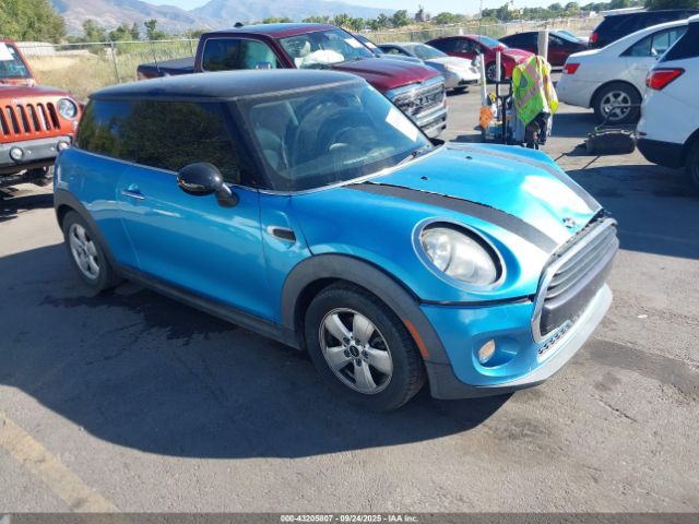 2017 MINI HARDTOP WMWXP5C33H2F61192 Photo 0