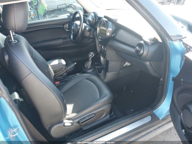 2017 MINI HARDTOP WMWXP5C33H2F61192 Photo 4