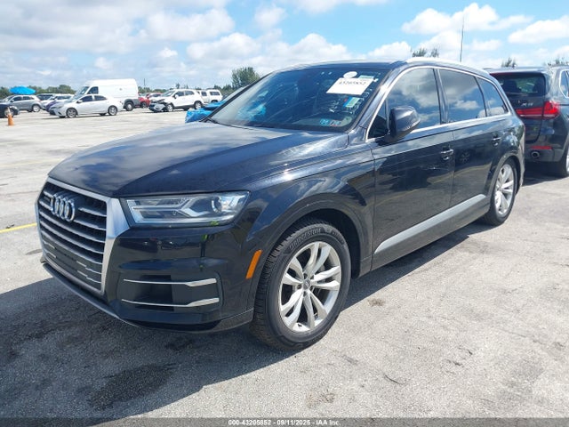 2017 AUDI Q7 WA1AAAF70HD021019 Photo 1