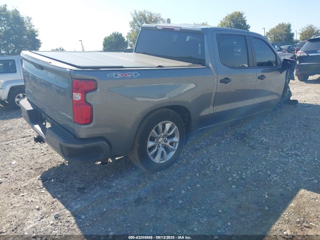 Chevrolet l3b 2022 3GCPYBEK4NG157322 Image 4
