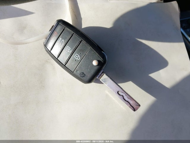 5XXGT4L3XGG037410 KIA t-gdi theta ii