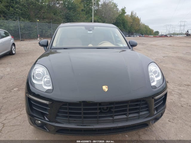 Porsche Macan 2015 WP1AB2A51FLB74136 Image 13