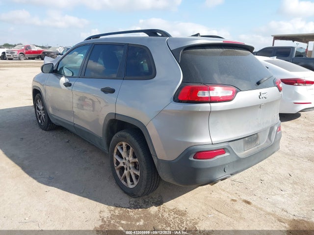1C4PJLAB5GW258051 Jeep 2016