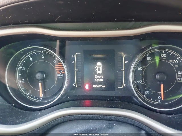 1C4PJLAB5GW258051 Jeep 2016