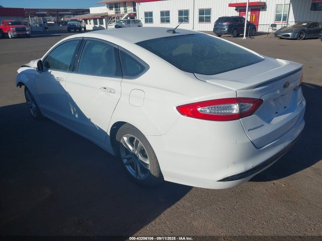 Ford 2015 2015 3FA6P0RU2FR199059 Image 3
