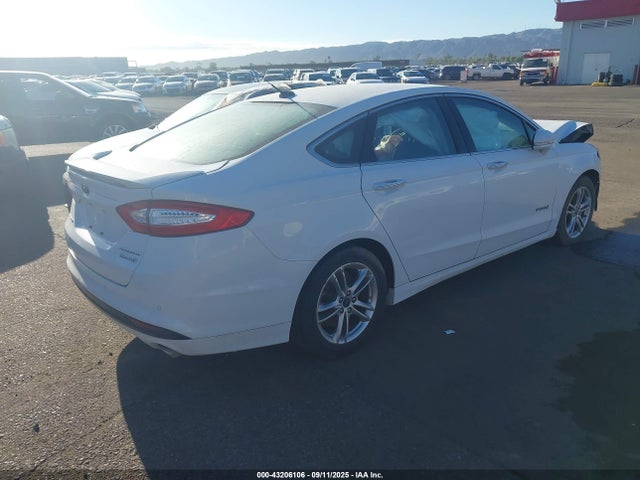 Ford 2015 2015 3FA6P0RU2FR199059 Image 4