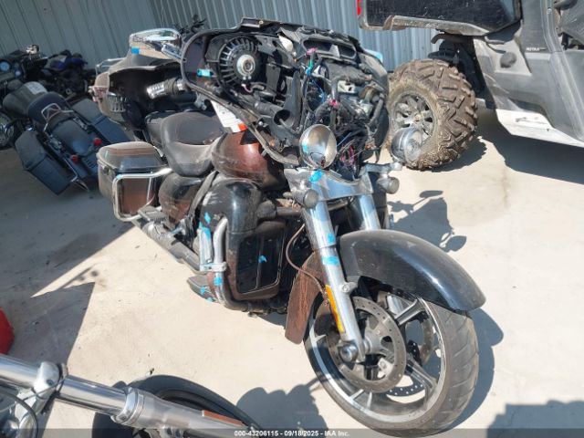 2019 HARLEY-DAVIDSON FLHTKSE 1HD1TEH19KB958887