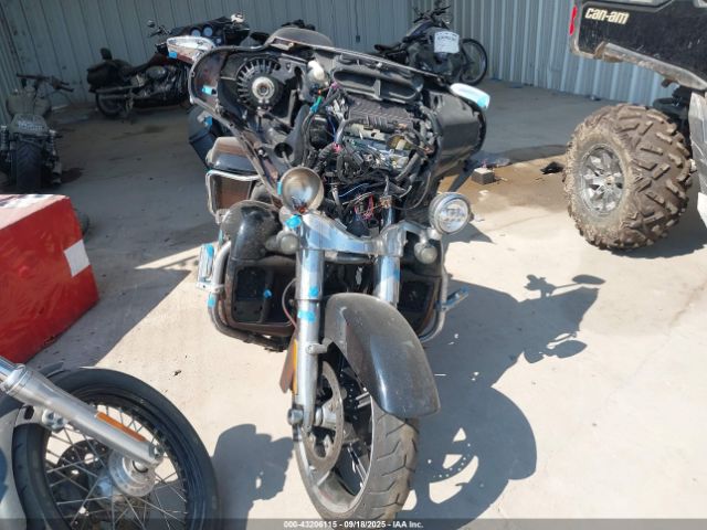 2019 HARLEY-DAVIDSON FLHTKSE 1HD1TEH19KB958887 Photo 4