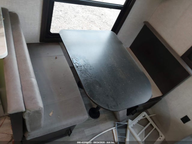 1UJBJ0BL7N17Z1142 Jayco 2022