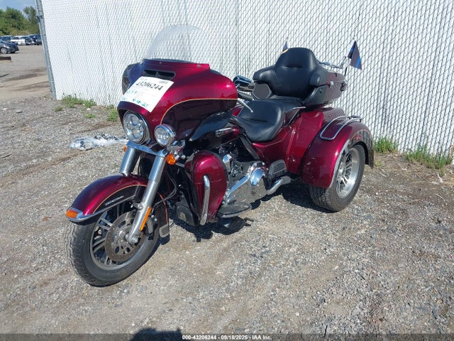 2015 HARLEY-DAVIDSON FLHTCUTG 1HD1MAL1XFB852158 Photo 1