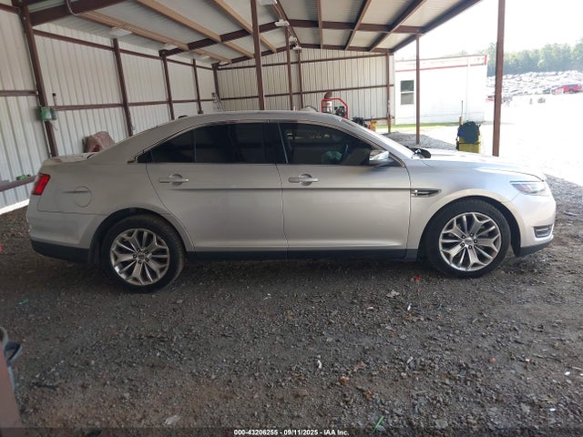 Ford Taurus Limited 2019 1FAHP2F81KG107582 Image 13