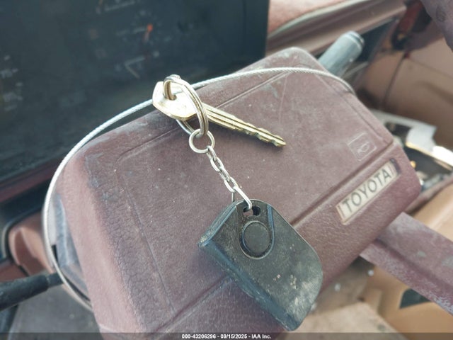 Aukcja sprzedaży 1984 Toyota Van Wagon Deluxe, vin: JT3YR22V9E5036166, numer aukcji: 43206296