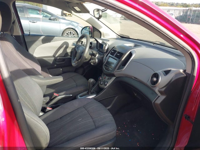 1G1JC5SG5E4130349 Chevrolet lwe