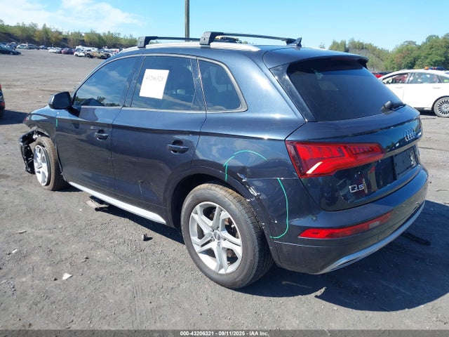 2018 AUDI Q5 WA1ANAFY4J2159953 Photo 2