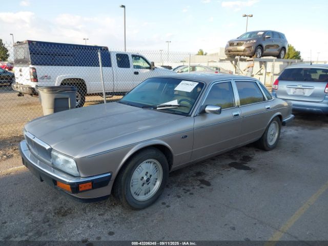 1994 JAGUAR VANDENPLAS SAJKX1743RC690441 Photo 1