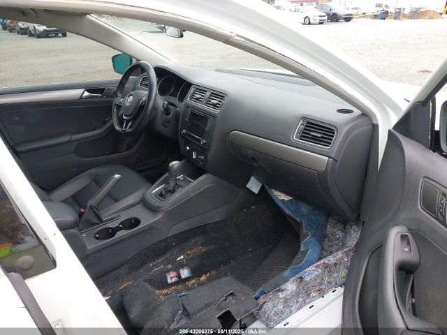 3VWDB7AJ7HM415866 Volkswagen 1.4 tsi