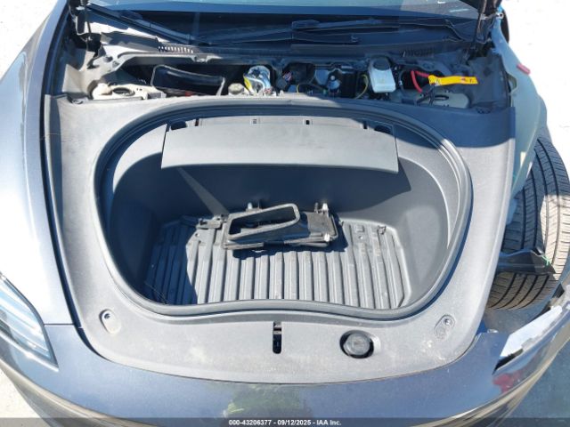 2024 TESLA MODEL 3 5YJ3E1EA2RF748348 Photo 9