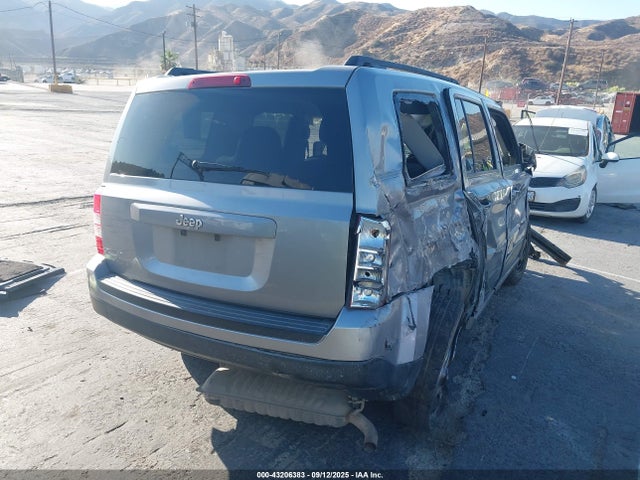 1C4NJPBA8FD325367 Jeep Patriot