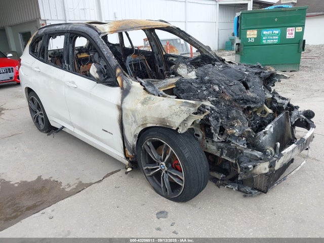 2017 BMW X1 WBXHT3C35H5F70971